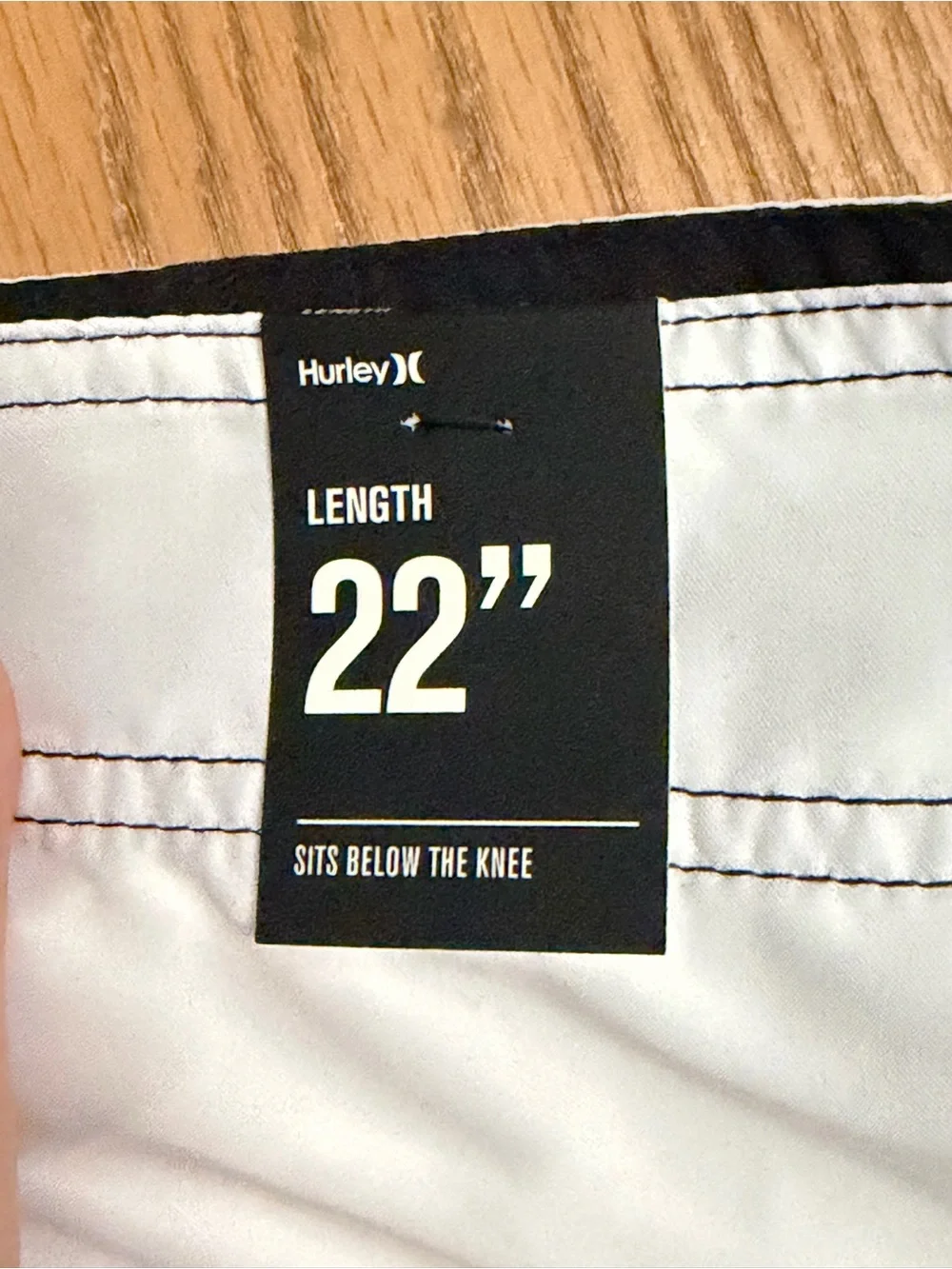 HURLEY One And Only BDST SSDE IN White Board Shorts Trunks Mens Size 34 NWT